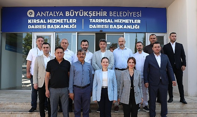Aşeviyle Halkın Yanında: Özdemir’den Özverili Cesaretle Dağıtım ve Dayanışma