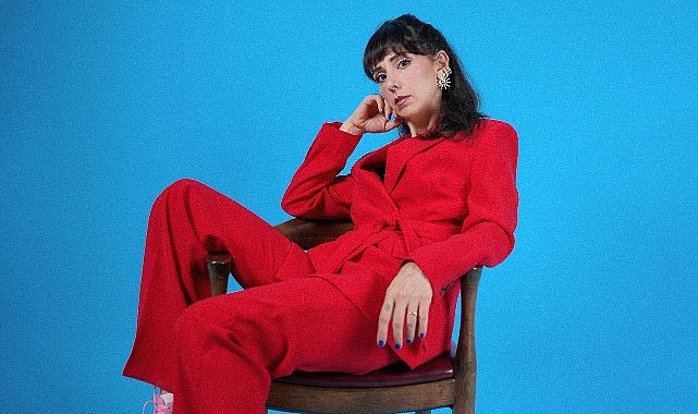 Aslı Demirer: Durur Bütün Dünya ile 21 Ağustos’ta dönüş