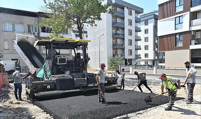 Bornova’da Kentsel Dönüşüm ve Altyapı Atılımları: Mahallelerde Yol, Kaldırım ve Otopark İzleri