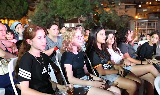 Çiğli Mahalle Sinema Günleri: Yaz Akşamlarına Sanat Damlaları