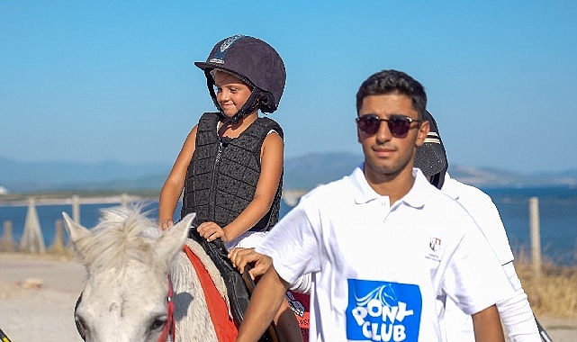 Didim’de Pony Club Heyecanı: Minikler Atlarla Tanıştı