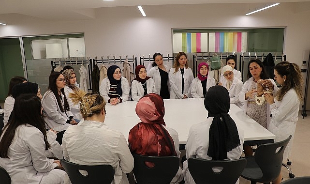 Ebelik Dönüşümü: Yeni Yönetmeliklerle Yetki ve Hizmet Yelpazesi Genişliyor