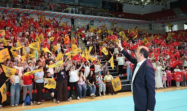 Genç KOMEK Yaz Okulu Kapanışında 20.597 Öğrenciyle Büyük Aile Vurgusu