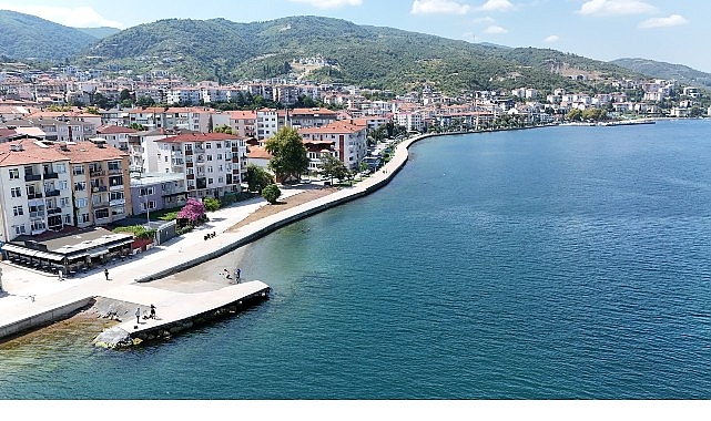 Gölcük Değirmendere Sahili için Dalga Kırıcı Set ile Taşkın Önlemi ve Yürüyüş Yolu Yenilenmesi