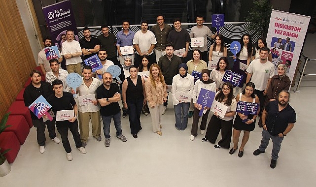İnovasyon Yaz Kampı’nda Gençler Yapay Zekâyla Tanışıyor: 35 Saatlik Yoğun Eğitim Tamamlandı