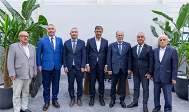İzmir Mezarlık Hizmetlerinde Standardizasyon İçin Yeni Model Uygulamaya Girdi