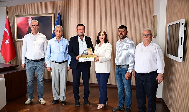 Koçarlı Ziraat Odası Başkanı ve Meclis Üyelerinin Nazik Ziyaretiyle Aydın Büyükşehir’deki Tebrik Missionı