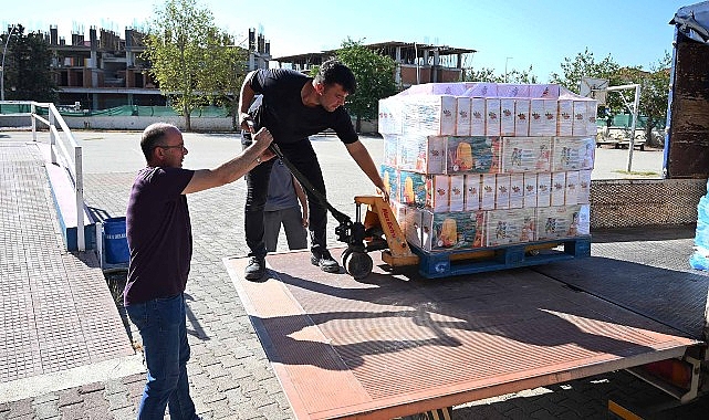 Küçük Öğrencilere Destek: 6500 Çocuğa Ücretsiz Kırtasiye Dağıtımı Devam Ediyor