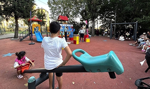 Maltepe’de Yaz Çocuk Tiyatroları Devam Ediyor: Küçükyalı ve Gülsuyu’nda Açık Hava Gösterimleri