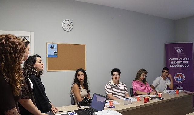 SEDEM’de Dijital Denge Atölyesiyle Sosyal Medya ve Özgüven Etkileşimi