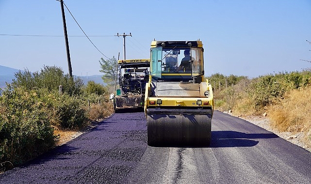 Seferihisar’da Yol ağında büyük iyileştirme devam ediyor: Teos Caddesi başta olmak üzere üstyapı çalışmaları hız kazanıyor