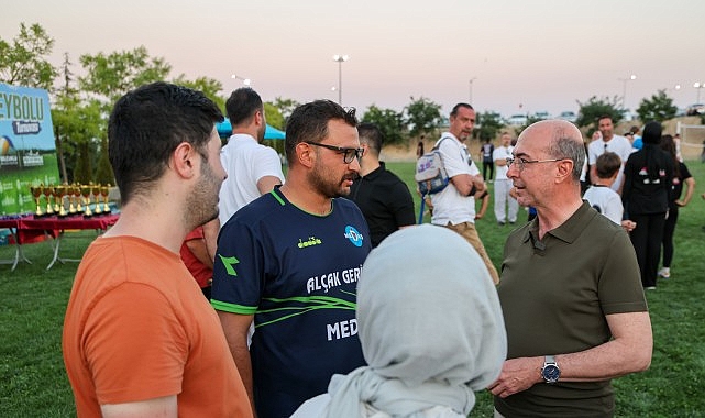 Selçuklu Belediyesi Çim Voleybolu Turnuvası’nda Heyecanlı Üç Gün