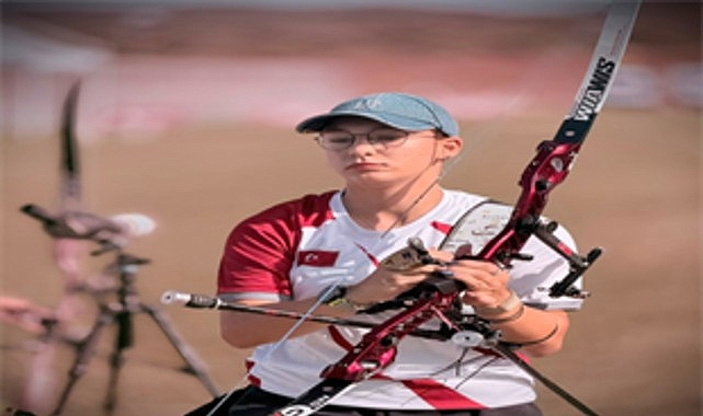 Taranto’da Altın ve Gümüş Madalyalar: İzmirli Okçular Dünya Arenasında Parladı