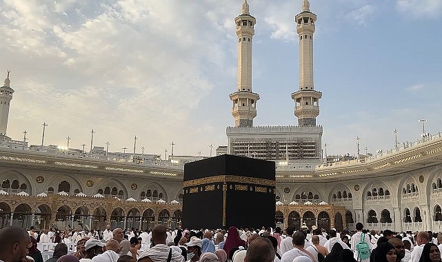 Umre Ödüllü Siyer Yarışması Kafilesinin Konya’ya Dönüşü ve Anlamlı Anlar