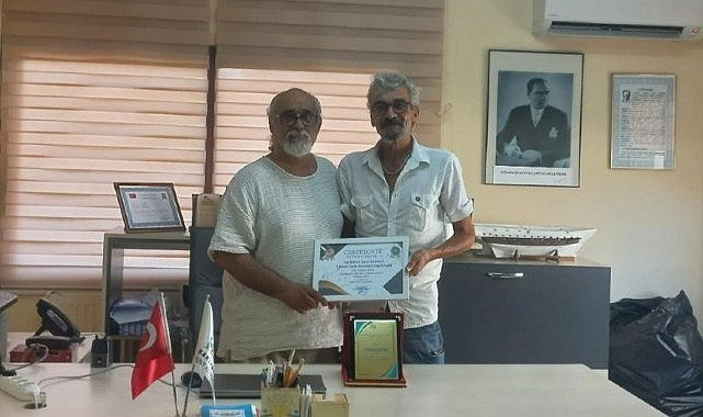 Zeybek Rüzgarı Ohrid’e Taşındı: Narlıdere’nin Halk Oyunları Uluslararası Arenada İz Bıraktı