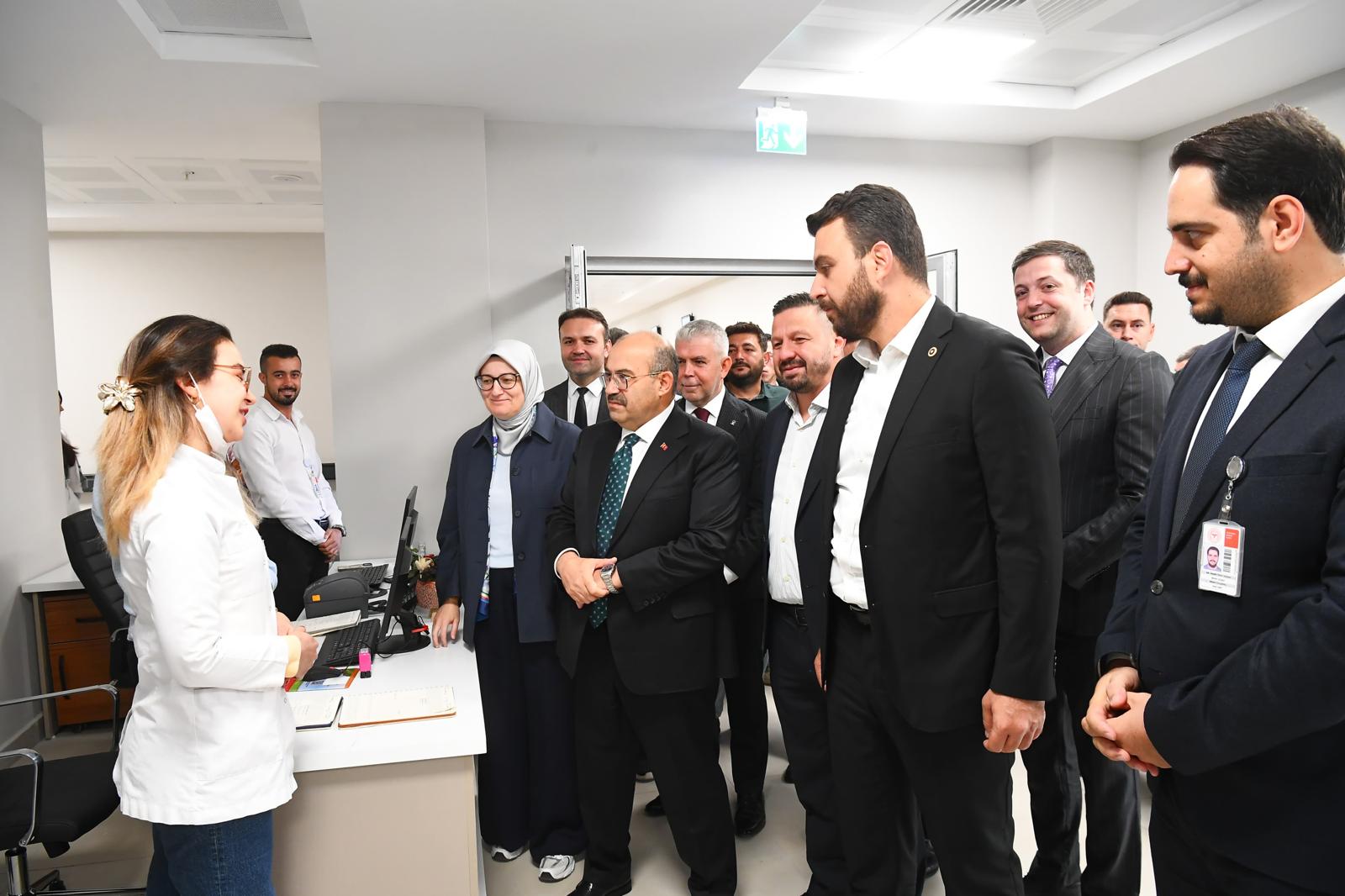 Sındırgı Devlet Hastanesi Hasta Kabulüne Başladı