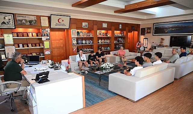 Kemer Belediyesi U16 Basketbolda Şampiyonluk Sevinci: Onur Avcıoğlu Turnuvası’nı Kazarak Taçlandırdı