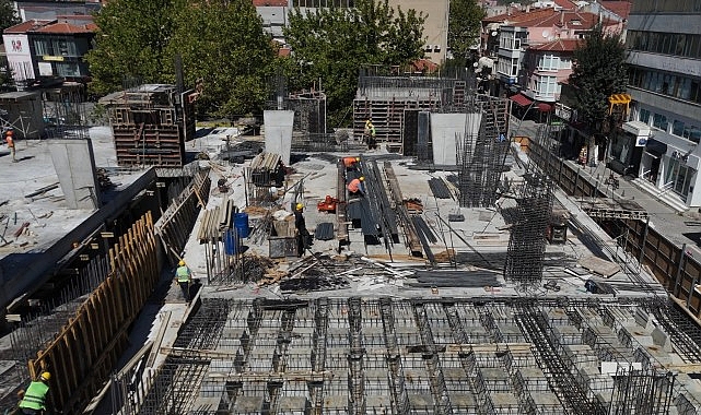 Kent Merkezi İçin Yeni Katlı Otopark ve Hizmet Ofisleri Projesi Rehberi