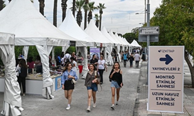8. İzmir Kitap Fuarı Kültürpark’ta Kapılarını Kitapseverlere Açtı
