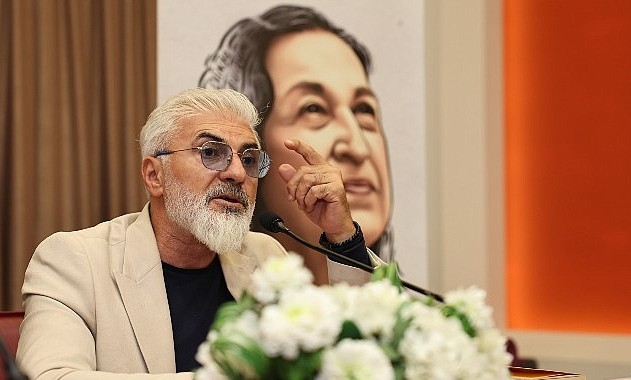 Nilüfer’de “Yılın Yazarı Sennur Sezer” Söyleşisi Düzenlendi