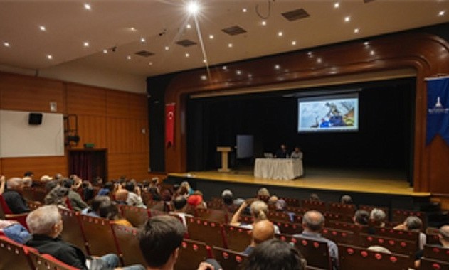 Yaren Leylek ve Adem Amca’nın Dostluk Hikâyesi İzmir’de Anlatıldı