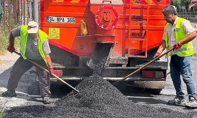 Avcılar Belediyesi’nden Yaz Sezonu Çalışmaları: 4 Bin 500 Ton Asfalt Serildi