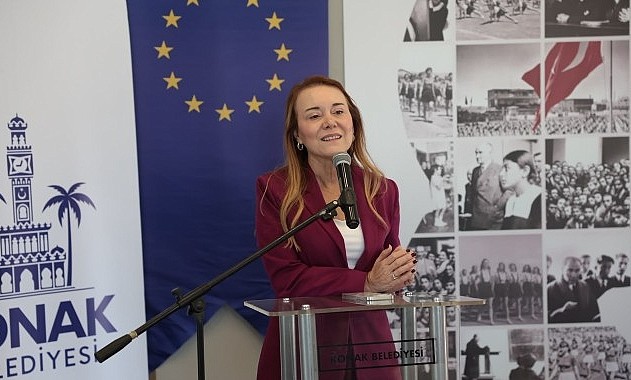 Konak’ta Genç Kadınlar Siyasi Katılımı Güçlendirmek İçin Bir Araya Geldi