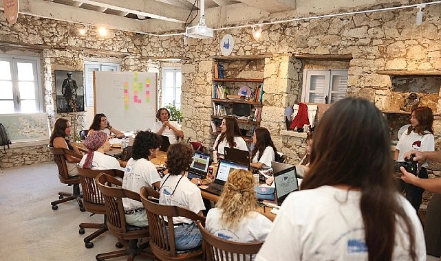 Süvarilerin İzinde: Çeşme’nin Kurtuluş Rotası Gençlerle Tasarlanıyor
