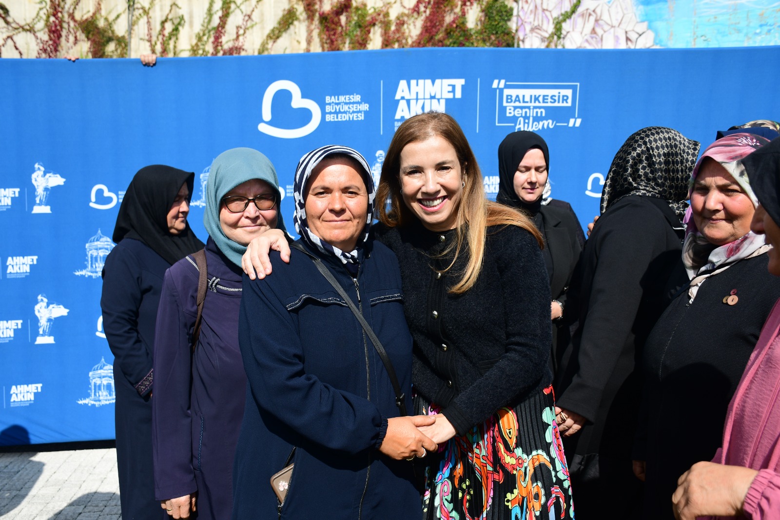 Arbil Akın’dan İlçelerde Kadın Odaklı Yoğun Program