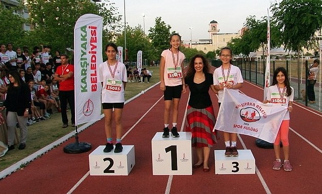 Karşıyaka’da Cumhuriyet Coşkusu Atletizm Şenliği ile Yaşanacak
