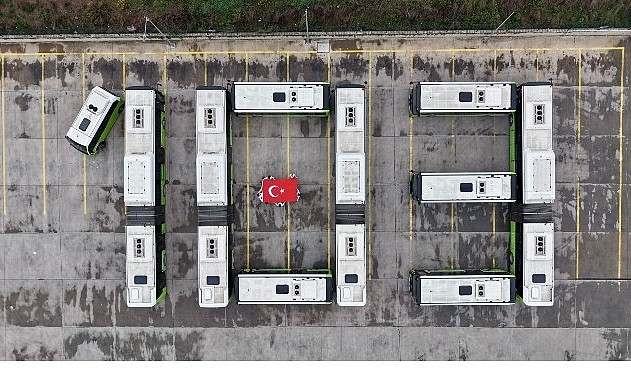 UlaşımPark’tan 103. yıla özel otobüs koreografisi