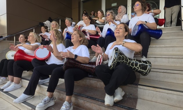 Balıkesir’de 1 Ekim Dünya Yaşlılar Günü coşkuyla kutlandı