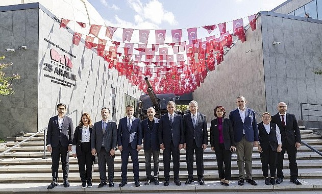 Başkan Tugay, Gaziantep’in tarihi müzelerini ziyaret etti