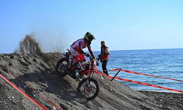 Sea To Sky Enduro Motosiklet Yarışları Kemer’de başladı