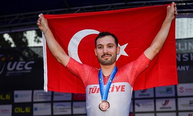 Milli Bisikletçi Ramazan Yılmaz Dünya Sıralamasında Zirveye Yerleşti