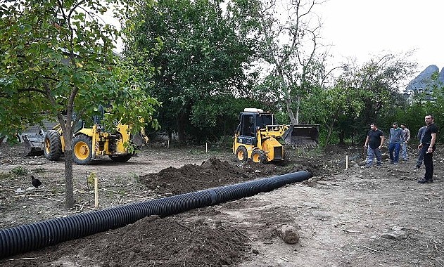 Kemer Belediyesi Kuzdere’de yeni park çalışmalarına başladı